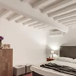 Apartments Florence - San Marco Exclusive